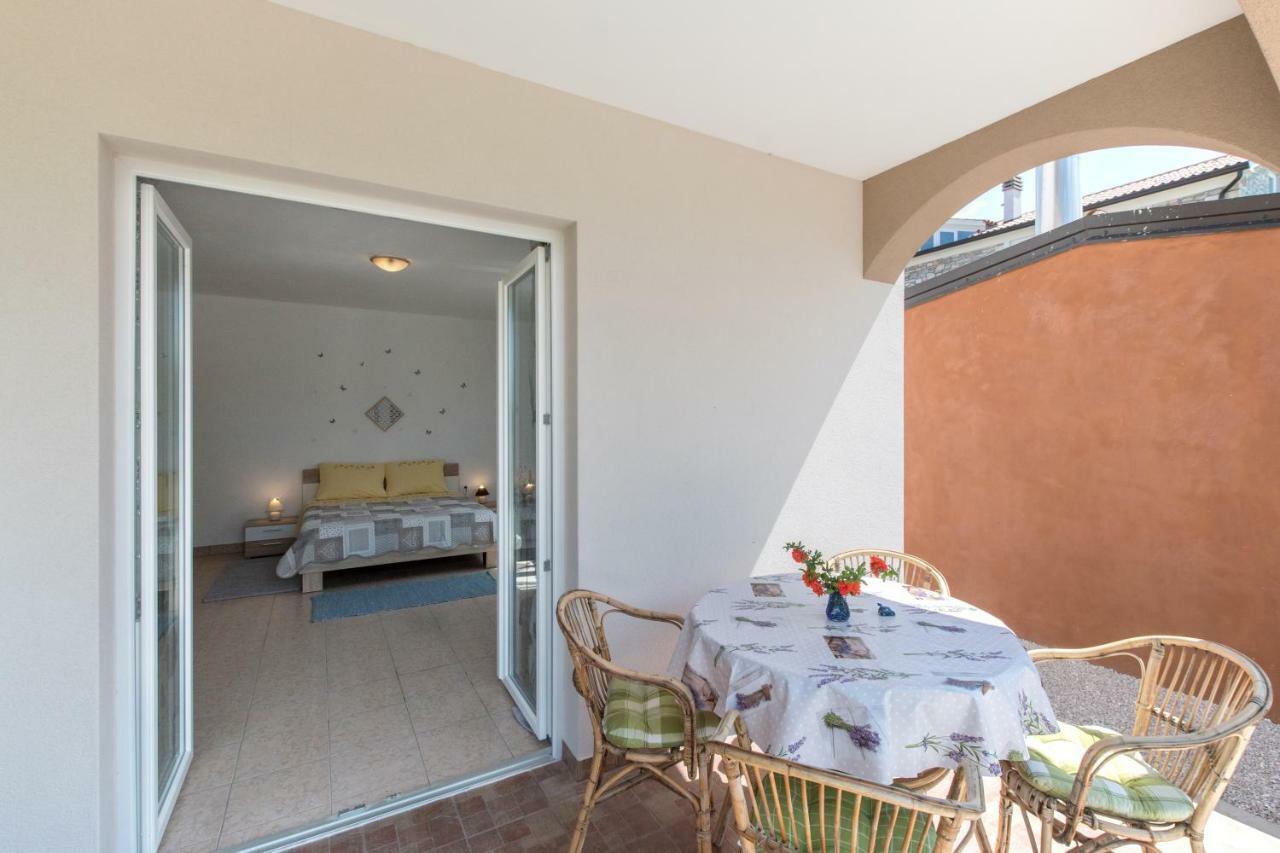 Apartment Stari Kesten Ουμάγκ Εξωτερικό φωτογραφία